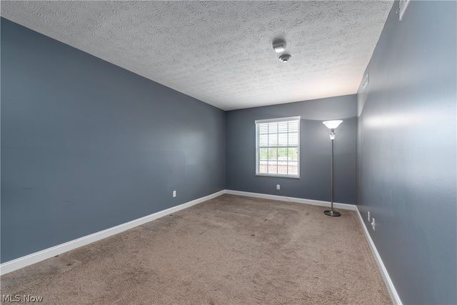 1155 Charter Oak Lane 304, Westlake, OH 44145