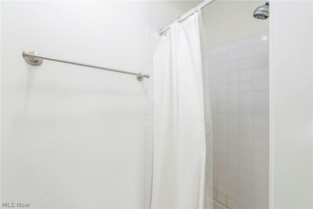 1155 Charter Oak Lane 304, Westlake, OH 44145