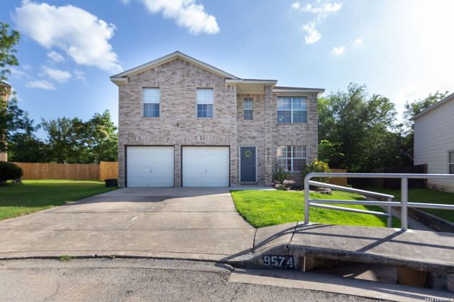 9574 Vallecito Pass, San Antonio, TX 78250