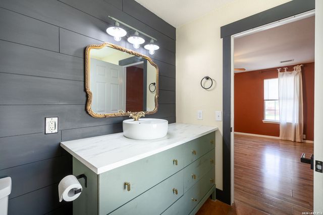 9574 Vallecito Pass, San Antonio, TX 78250