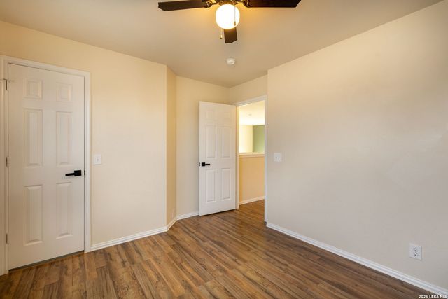 9574 Vallecito Pass, San Antonio, TX 78250