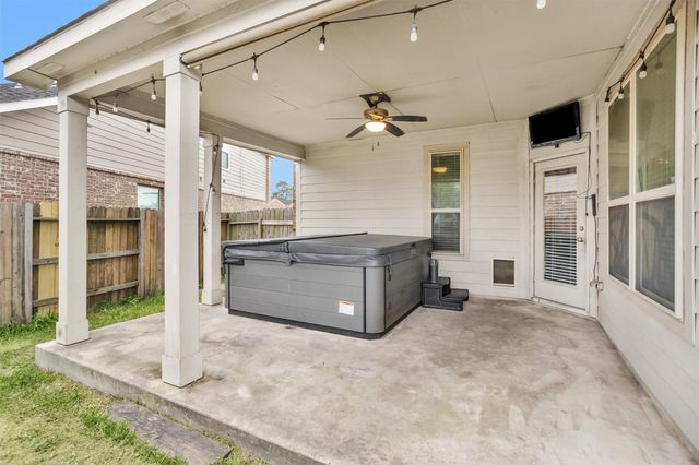 13405 Clayton Lake Lane, Houston, TX 77044