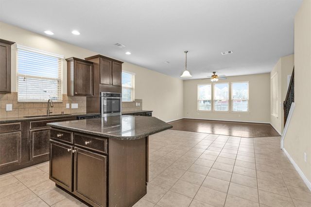 13405 Clayton Lake Lane, Houston, TX 77044