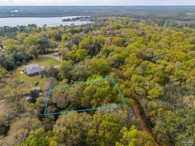 7725 Elrod Rd, Milton, FL 32583