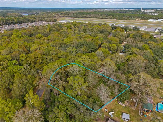7725 Elrod Rd, Milton, FL 32583