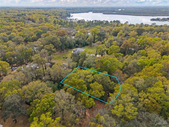 7725 Elrod Rd, Milton, FL 32583