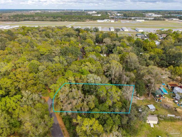 7725 Elrod Rd, Milton, FL 32583