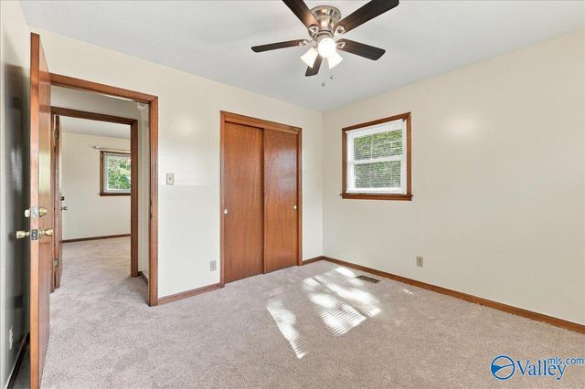 3203 Sweetbriar Road NW, Huntsville, AL 35810