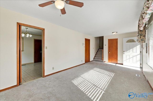 3203 Sweetbriar Road NW, Huntsville, AL 35810