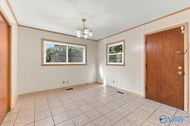 3203 Sweetbriar Road NW, Huntsville, AL 35810