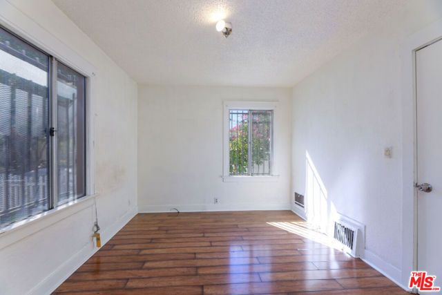 1191 Sunset Avenue, Pasadena, CA 91103