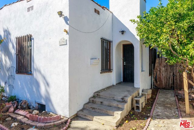 1191 Sunset Avenue, Pasadena, CA 91103
