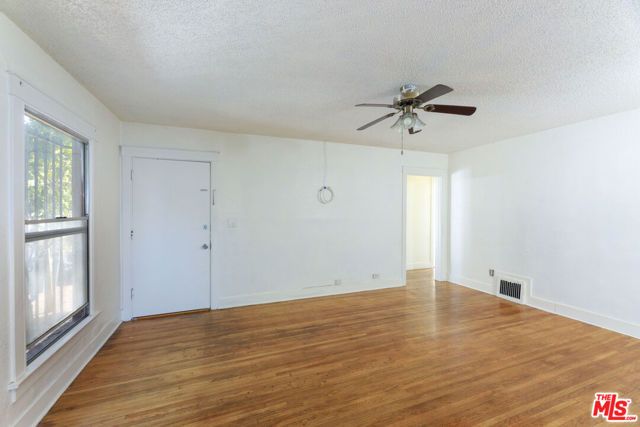 1191 Sunset Avenue, Pasadena, CA 91103