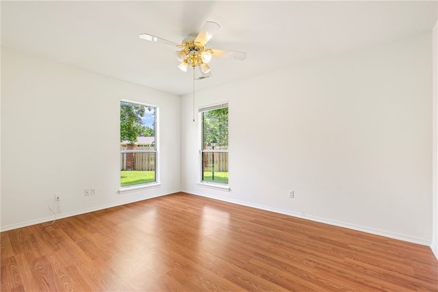 1515 E Thornhill Drive, Fayetteville, AR 72703