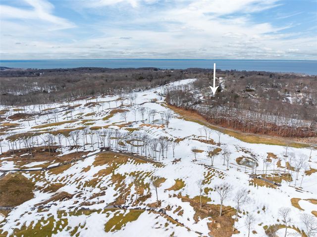 177 Great Rock Drive, Wading River, NY 11792