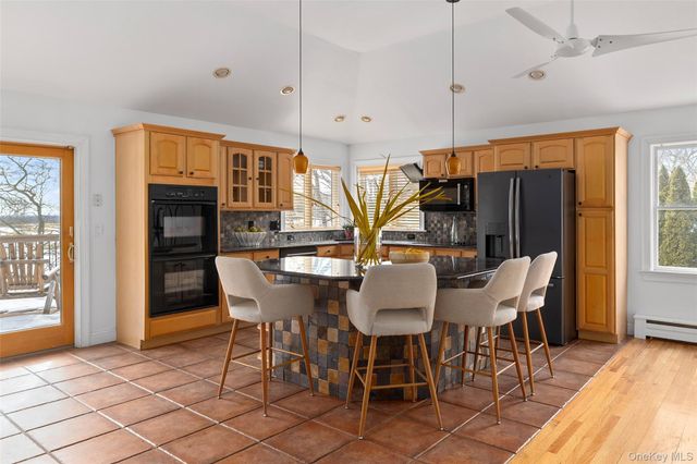 177 Great Rock Drive, Wading River, NY 11792