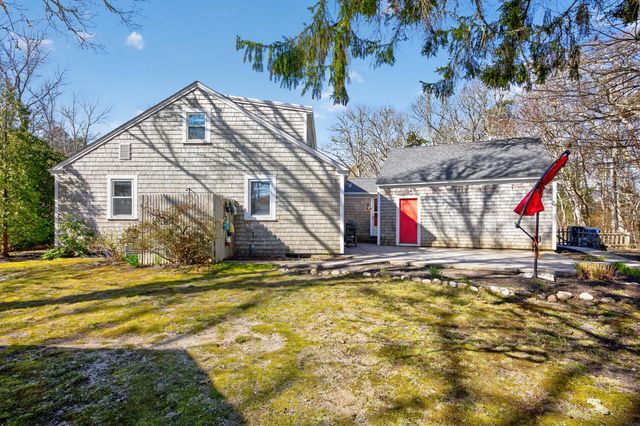 14 Lovers Lane, Harwich, MA 02645