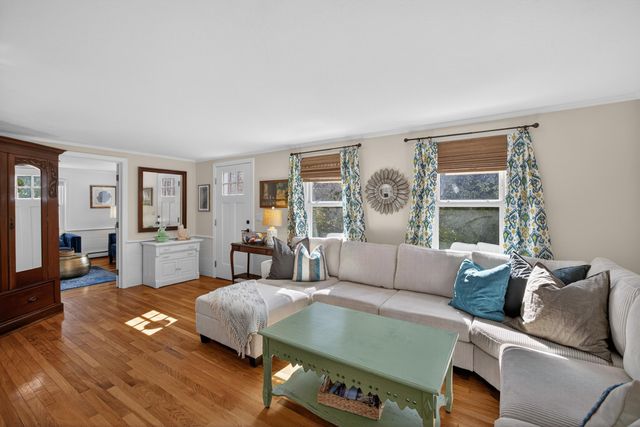 14 Lovers Lane, Harwich, MA 02645