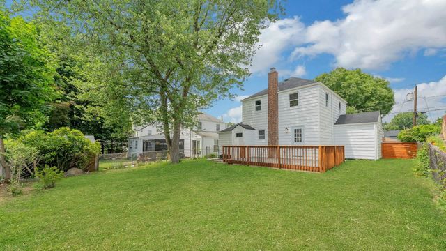 12 LEROME PL, Teaneck, NJ 07666