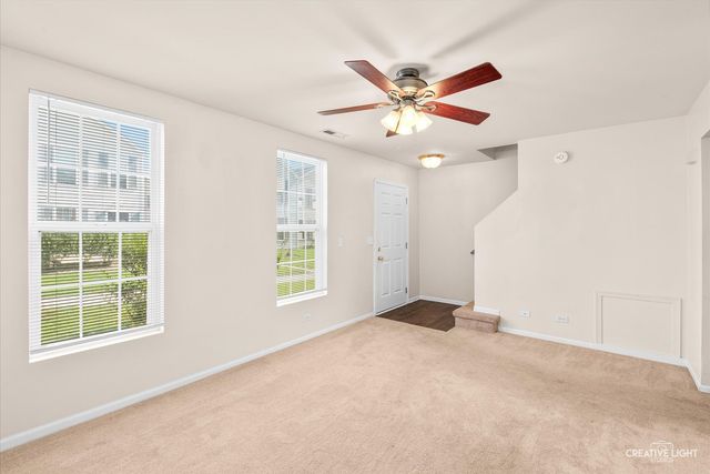 737 Serendipity Drive 737, Aurora, IL 60504