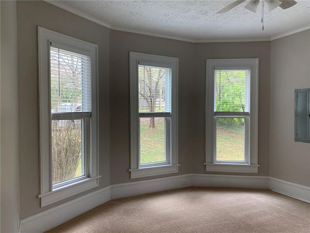 3143 Robinson Place, Gainesville, GA 30504