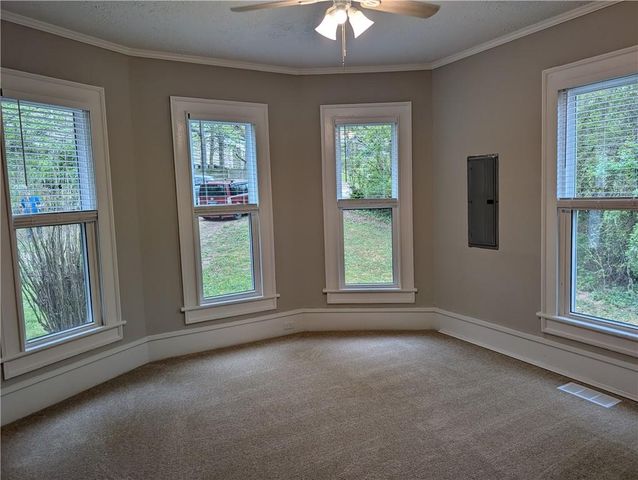 3143 Robinson Place, Gainesville, GA 30504