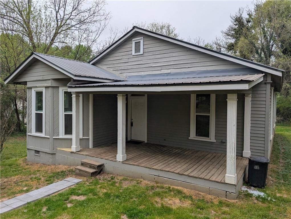 3143 Robinson Place, Gainesville, GA 30504