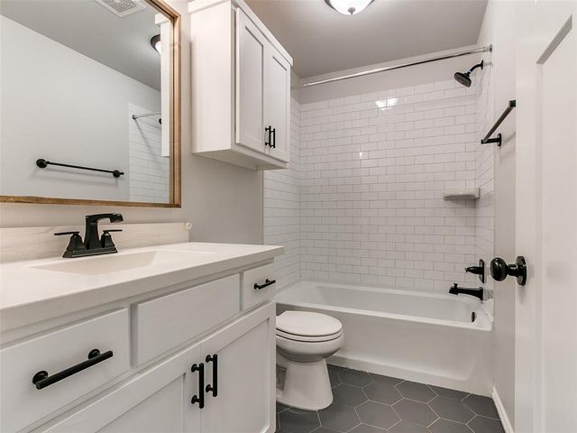 16117 Quiet Storm Drive, Oklahoma City, OK 73170