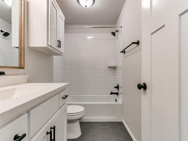 16117 Quiet Storm Drive, Oklahoma City, OK 73170