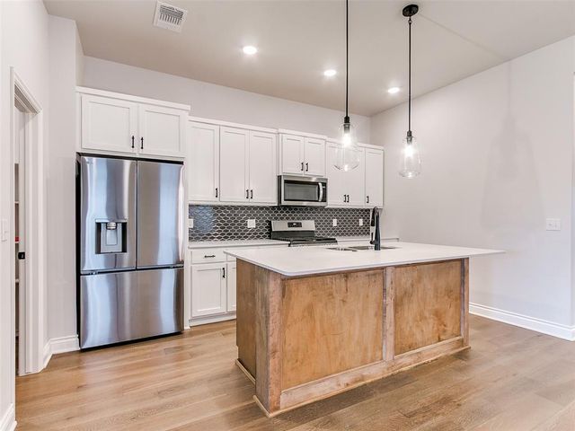 16117 Quiet Storm Drive, Oklahoma City, OK 73170