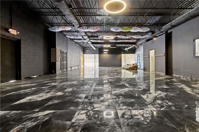 2125 Headland Drive, Atlanta, GA 30344