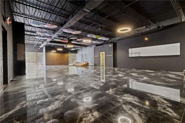 2125 Headland Drive, Atlanta, GA 30344