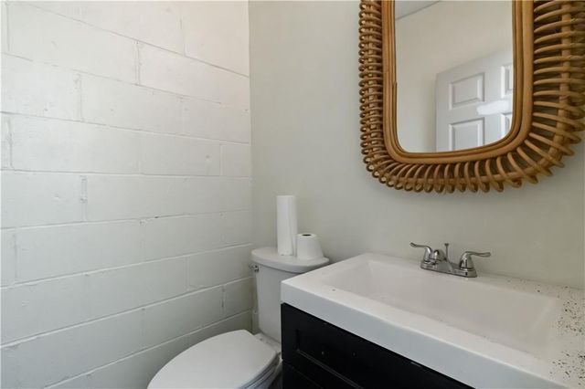 2125 Headland Drive, Atlanta, GA 30344