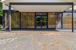 2125 Headland Drive, Atlanta, GA 30344