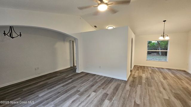 6915 Camden Avenue, Cocoa, FL 32927