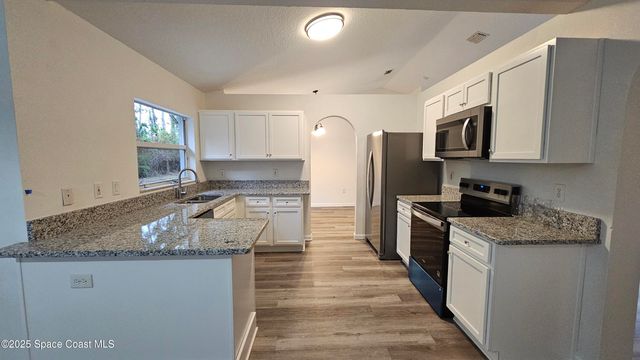 6915 Camden Avenue, Cocoa, FL 32927