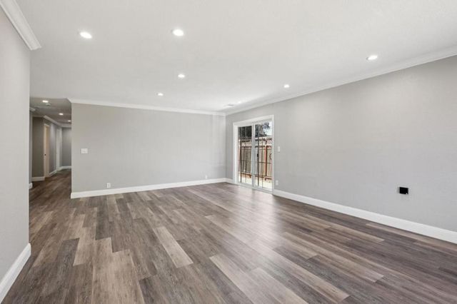 1120 Alberni Street, East Palo Alto, CA 94303