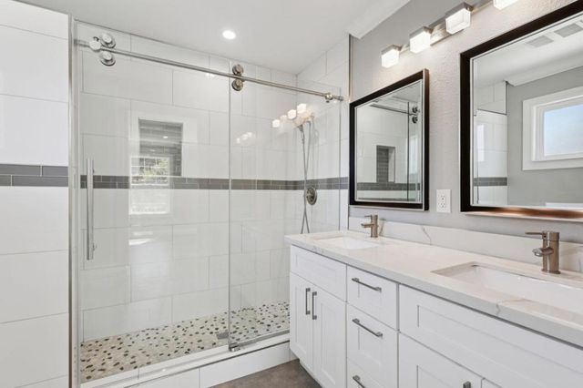 1120 Alberni Street, East Palo Alto, CA 94303