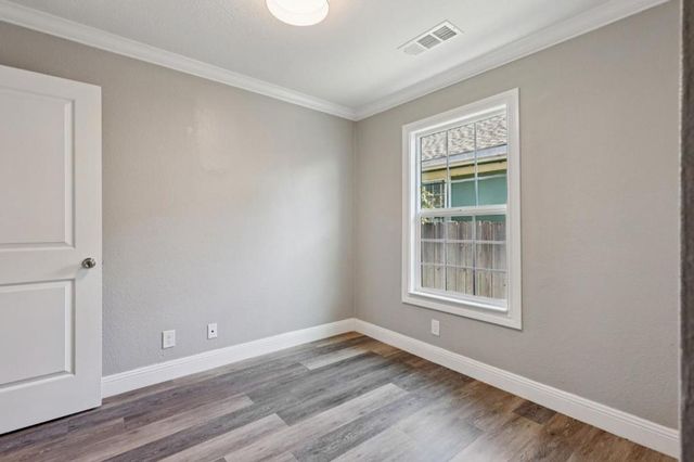 1120 Alberni Street, East Palo Alto, CA 94303