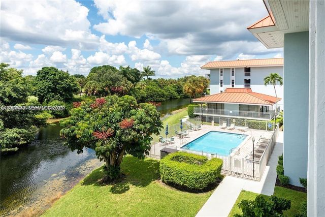 405 S Pine Island Rd 308D, Plantation, FL 33324