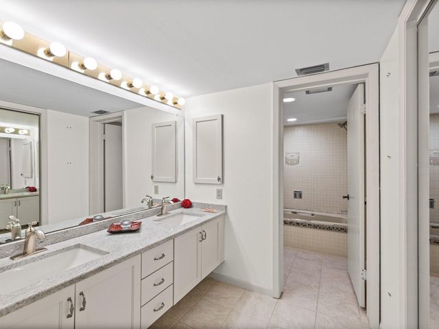 3078 EASTLAND BOULEVARD 309, Clearwater, FL 33761