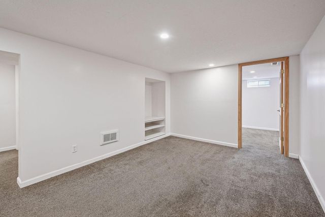 112010 Faber Lane, Chaska, MN 55318