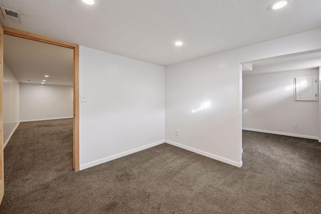 112010 Faber Lane, Chaska, MN 55318