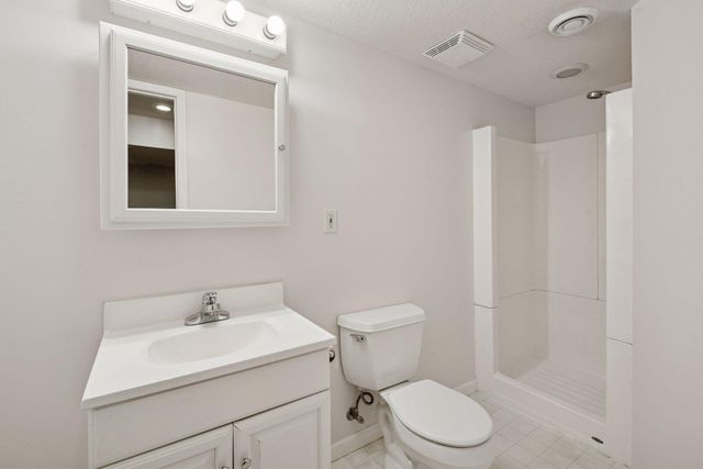 112010 Faber Lane, Chaska, MN 55318