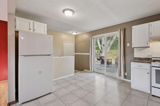 112010 Faber Lane, Chaska, MN 55318