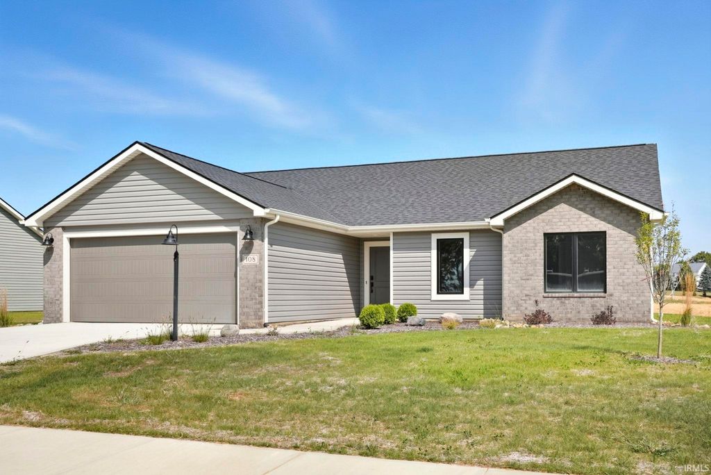 108 Oak Tree Place, Avilla, IN 46710