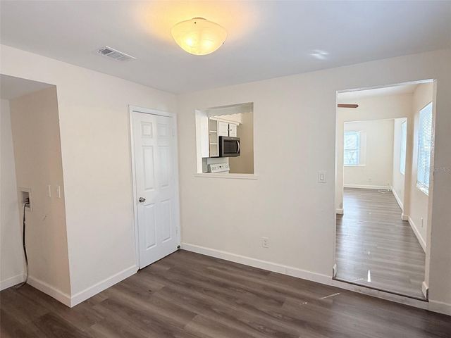 1543 43RD STREET S, St Petersburg, FL 33711