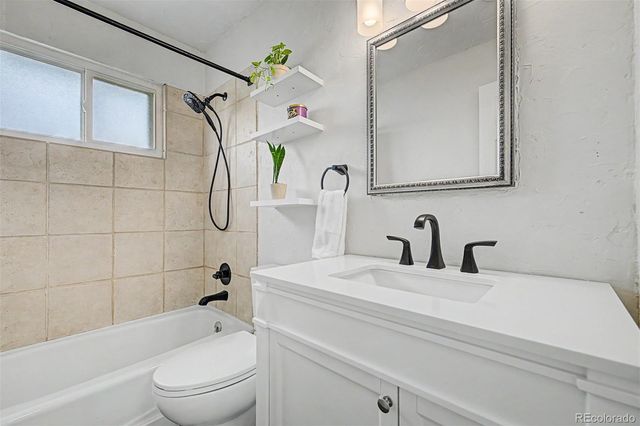 1307 Ellen Place, Loveland, CO 80537