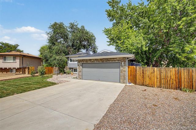 1307 Ellen Place, Loveland, CO 80537