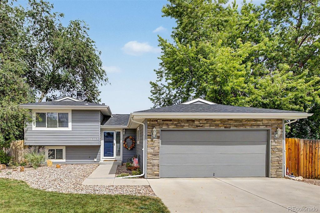 1307 Ellen Place, Loveland, CO 80537